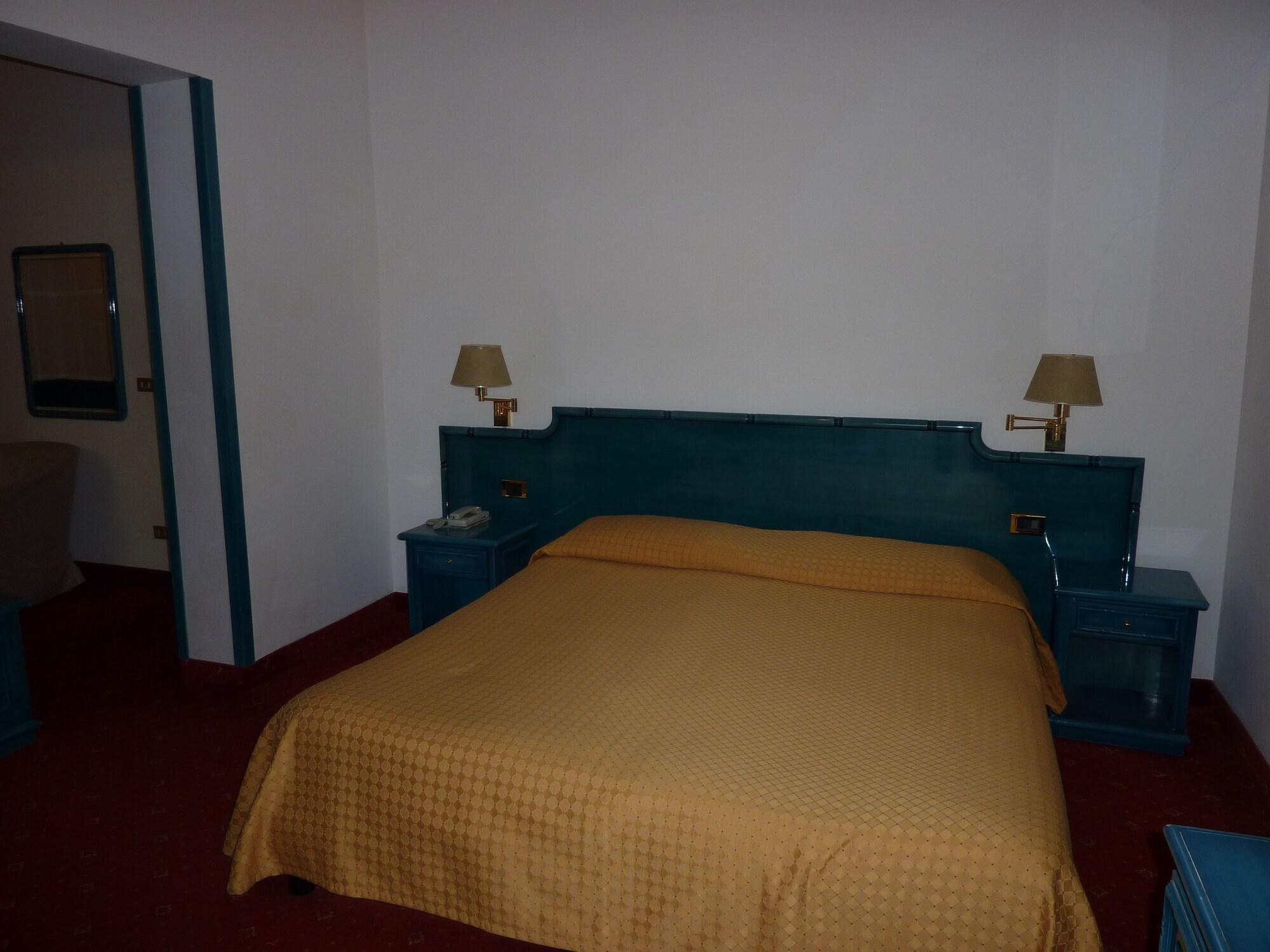 Hotel Ariston Montecarlo Σαν Ρέμο Εξωτερικό φωτογραφία